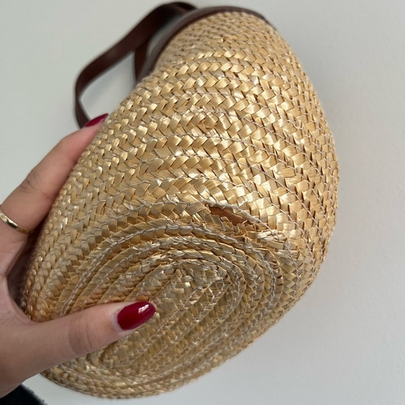 Vintage Etienne Aigner Genuine Leather Trim Woven Wicker Basket Bag - Picture 3 of 7